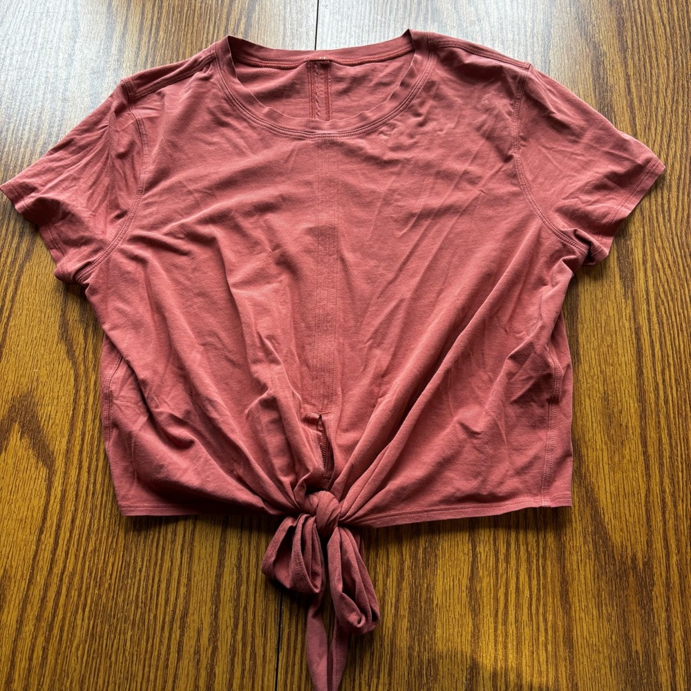 lululemon athletica Short Sleeve Knot Front Tee - Rust Sz 4